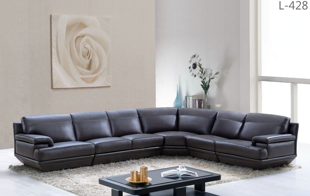 Brands SWH Classic Living Special Order 428 Sectional
