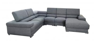 2119 Sectional w/ chase
