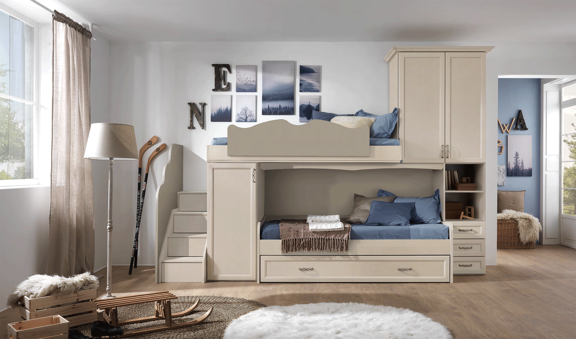 Bedroom Furniture Dressers and Chests AF04
