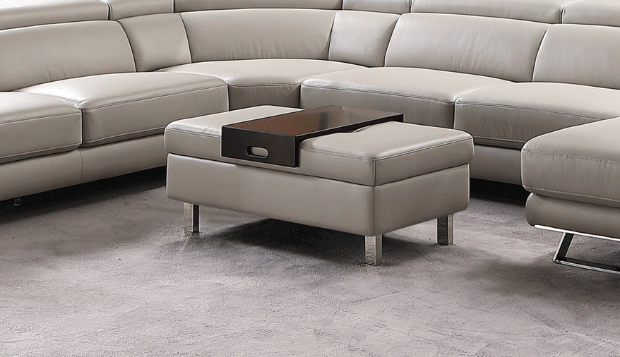 Clearance Living Room 582 Coffee table/ Ottoman